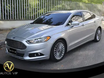 Ford Fusion Titanium 2016, plata, foto 1