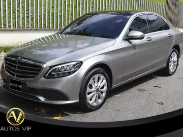 Mercedes-Benz C200 Exclusive 2019, gris, foto 1